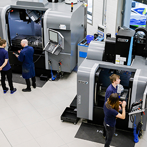 Hurco fully automated 5 axis CNC Machining Equipment